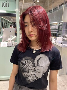 ロジ(loji) レイヤー×RED