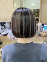 トト 船橋店(toto.)&nbsp;黒髪/グレーベージュ/レイヤーロング/前髪パーマ[西船橋/津田沼]