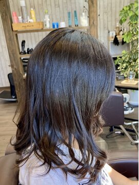 エール(ale) セミロング