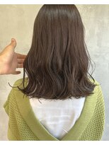 キチ(kichi.)&nbsp;[kichi.] ミディアム×カーキベージュ