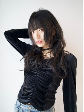 リラス 博多(rilas) ロングウルフ　レイヤーカット　ウルフ