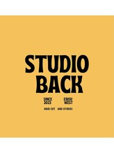 studio back