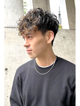 スナッグルサロン(SNUGGLE SALON) スペインカール波巻きスパイラルパーマ/シャドウパーマ/フェード