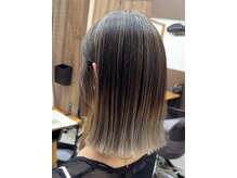 キャロル(CAROL)
