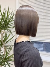 超音波アイロン【ケアプロ】でトリートメントを深層部まで浸透★ダメージした髪も艶髪に♪