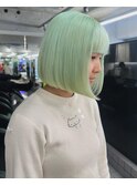 切りっぱなしミニボブミントグリーンカラー