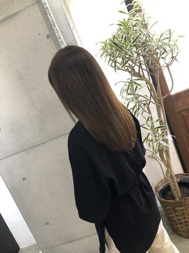 ウィロー(WILLOW) 【WILLOW京橋】さらつやストレート(中原由貴)