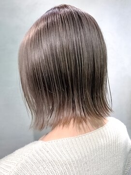 オジョマノ(OjOmano) 〈h8〉ケアブリーチダブルカラーインナーカラー髪質改善20代30代