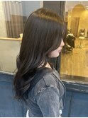 セミロングスタイル