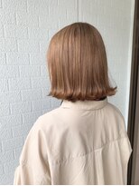 サロン(SALON)&nbsp;ボブのハイトーンベージュヘア♪