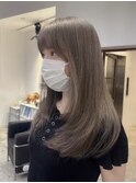 ブリーチカラー ホワイトグレージュ くすみカラー
