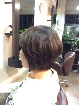 グラス ヘアー(glass.hair) ショートボブ