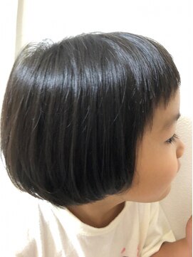 ヘアアトリエ シャイニィ(hair atelier Shiny) 高知　美容室　shiny 　キッズボブ