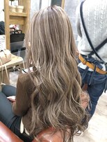 ジゼル(gisele)&nbsp;コントラストハイライト