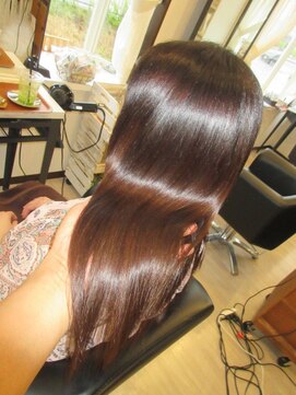 コア フィール ア デイ(COIFFURE A DAY) 【M3D見附今町】酸熱融合トリートメント