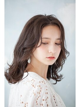 シェルベアー(Shell Bear) 【shellbear 銀座】大人かわいいセミディ