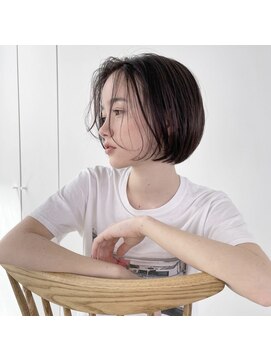 トレンチ(TRENCH) ボブ×ボルドーブラウン　　　　TRENCH