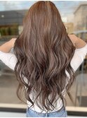 大人かわいいバレイヤージュブリーチハイライトアッシュブラウン