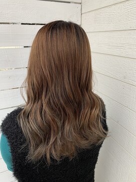 ココンフワット (Coconfouato) 髪質改善グラデーションカラー