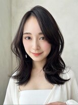 ティア(Tia.)&nbsp;ミディアム/グレージュ/韓国風/髪質改善トリートメント/縮毛矯正