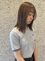 スリー ナカノシマ(three. Nakanoshima)&nbsp;【three.中之島】地毛風ストレート