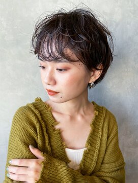 シオン(shion) 小顔くすみベージュ透明感カラーオリーブカラー_ba362893