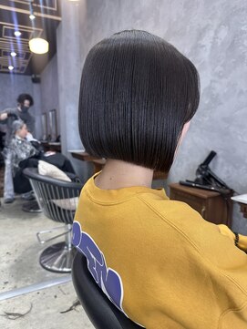 ロンドカスティーヨ 四日市(Lond castillo) 【futaba】切りっぱなしボブ/前下りボブ