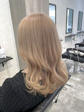 ラベル(RABEL.) ミルクティーカラー