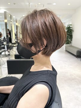 バンプ ギンザ(BUMP GINZA) 30代40代50代ショート銀座有楽町新橋小顔絶壁解消髪質改善N