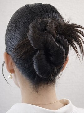 ビルド(build) 上品カチモリまとめ髪◎艶感ヘアセット【新越谷/南越谷】