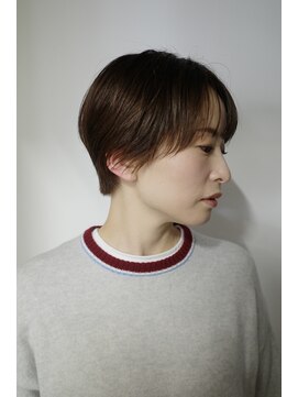 フィル(fil) ショートヘア／ベージュブラウン