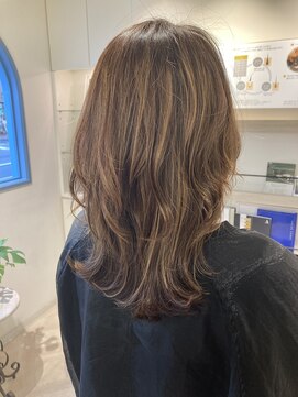 シェノン 赤羽店(CHAINON) ハイライトオリーブグレージュハイレイヤーウルフ