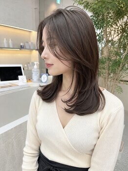 ルカ リノア(Luca lino:a)の写真/[大宮西口4分]イルミナカラーで透明感ある白髪染め♪大人かわいいレイヤーカットも大人気/口コミ19000件