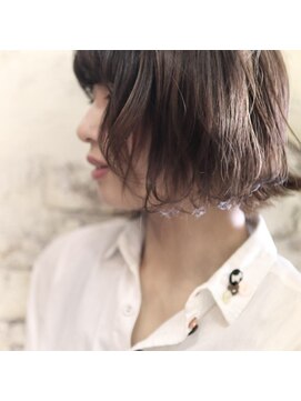 トヌコア ルア 下北沢店(TONUKOA RUA) 《TonukoaRua》オイルでセミウェト感 大人女子の外ハネボブ