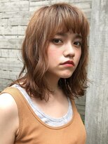 ミィ 表参道(mee.)&nbsp;【mee.】 オレンジベージュ パーマ風 ゆる巻き