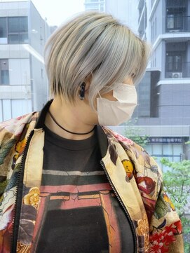 ノア ヘアデザイン 町田店(noa Hair Design) ホワイトヘア×ショート