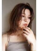 大人美人ベージュカラーヘルシースタイルふんわりカール小顔