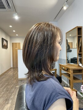 トナリ(tonari) 大人女子 夏対策ストレート