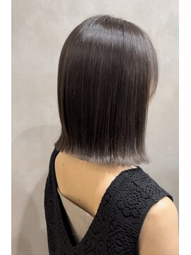 ロウ 町田(ROW) 切りっぱなしボブ×フェイスフレーミング