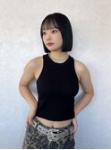 ダークグレー_ダブルカラー_切りっぱなし_ボブヘア