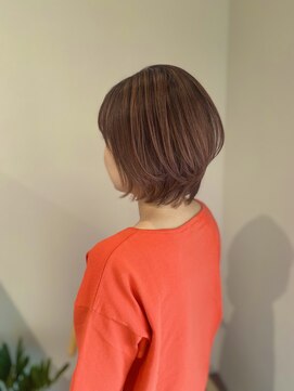 シスイ(sisui) ふんわりショートボブ/大人ハイライトピンクベージュカラー