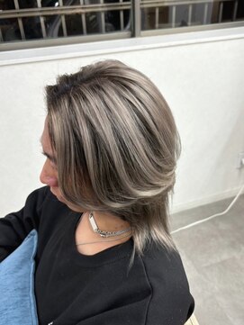 エミーバイモアムー(Emmie byMoremuu) 【アイリ】メンズバレイヤージュ