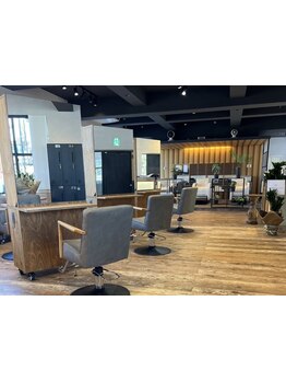 家族でも利用しやすい◎忙しいママも癒される居心地のいい空間★丁寧な接客と高い技術で好評♪