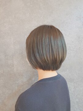 アンバール(amberl) ターコイズ×ボブ