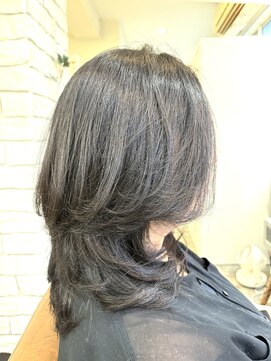 タヒエ(tahie) セミロング×クラゲヘアー