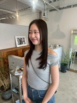 スワッグ(swag) 前髪なしエアストレート大人可愛い透け感ロングヘア