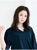 センターパート×大人可愛いミディアム