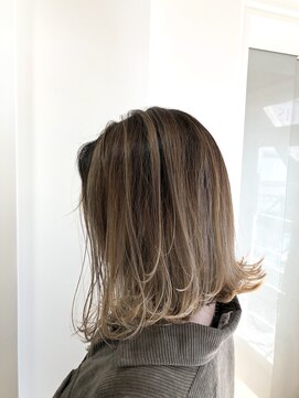 ループ(LOOP) バレイヤージュハイライト