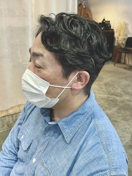 クロト(Clotho) スパイラルパーマ/ツイストスパイラル波巻きメンズカットウルフ