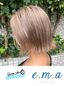 エマヘアデザイン(e.m.a Hair design) ベージュカラー